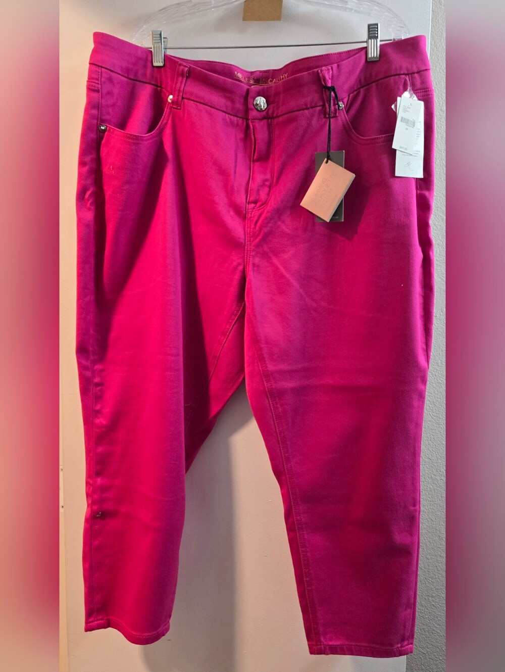 115 Bright Fuchsia Crop Jeans
